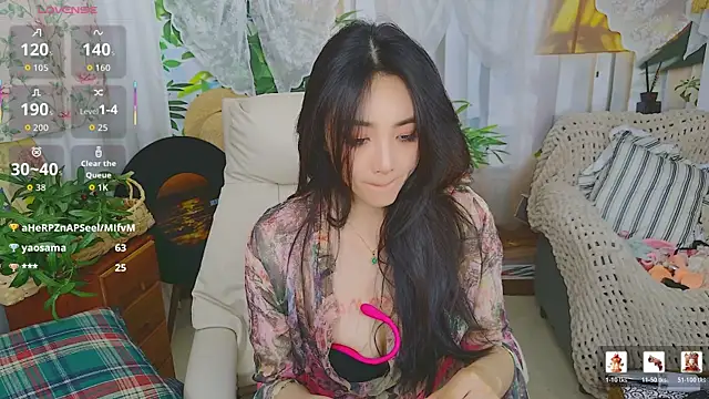 美女aquarius-Tianbao在线直播