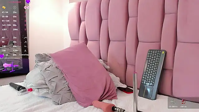 brithanyadams23 - Brithanyadams23's free webcam - UK Sex Cams