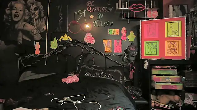 splash_queen420 - Splash_Queen420's free webcam - UK Sex Cams