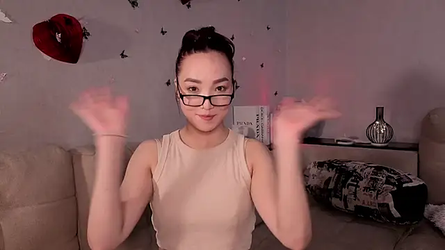 odettebiddy - OdetteBiddy's free webcam - UK Sex Cams