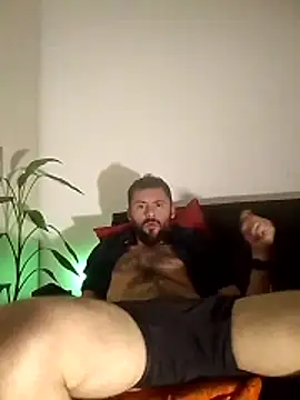 erickpritz_xh - Erickpritz_xh's free webcam - UK Sex Cams