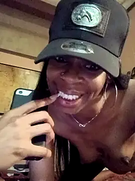 Webcam Model (Jasmine_FullsShine)  is live.Free join now!