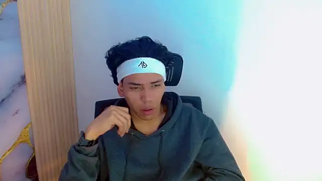 daviidbuckx_ - DaviidBuckx_'s free webcam - UK Sex Cams