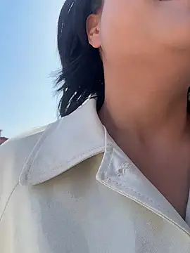 美女goudanlove在线直播