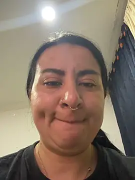 Abril_Luv live sex cam