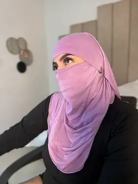 rashaaa_ (F young) - Show Pussy + Control Domi