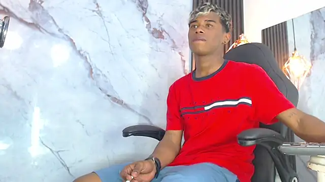 tonnymarck - TonnyMarck's free webcam - UK Sex Cams