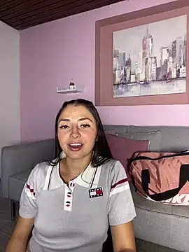 ArianaDominguezPink_