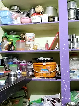 yamini1431 - Yamini1431's free webcam - UK Sex Cams