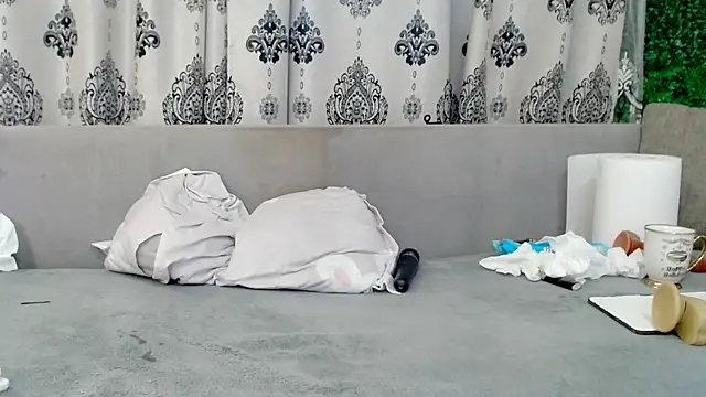 BEST_SQUIRT_XX's Stripchat show and profile