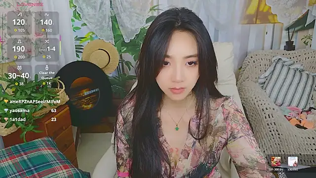 美女aquarius-Tianbao在线直播