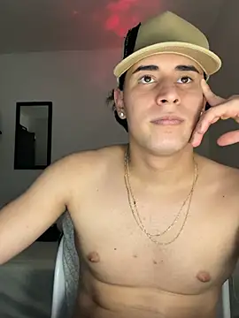 Maximuz1920 live sex cam