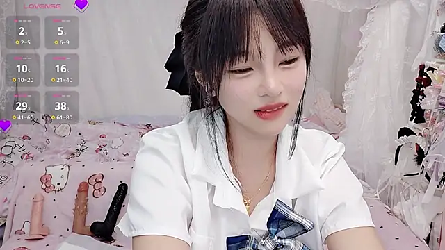 9aunatiis - 9aunatiis's free webcam - UK Sex Cams