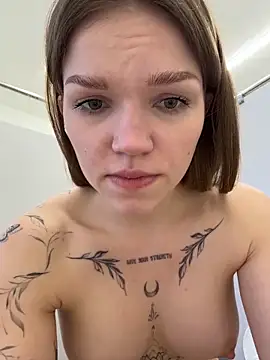 StreetSquirt live sex cam