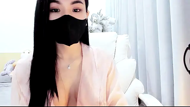 natalie-emilia - Natalie-Emilia's free webcam - UK Sex Cams