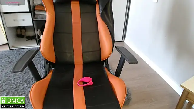 crystalyss - Crystalyss's free webcam - UK Sex Cams