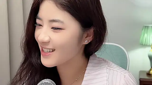 美女Nicole20266在线直播