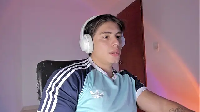 giordano_russo (M young) - first cum of the day!