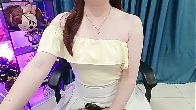 yuki-yio (F milf) - Helps me reach orgasm and squirt a big s