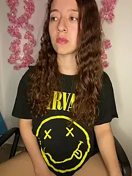 -rosi - -rosi's free webcam - UK Sex Cams