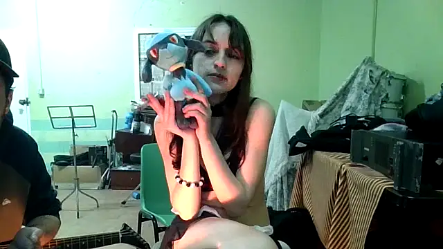 babyandthebeasts - BabyandTheBeasts's free webcam - UK Sex Cams