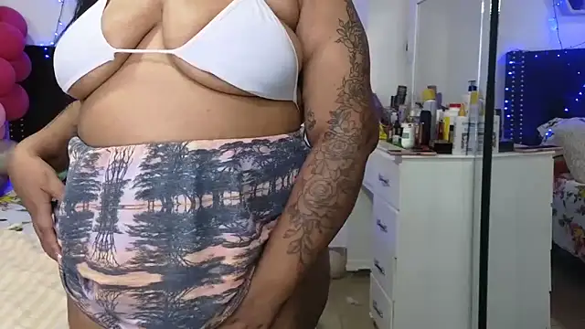 charlotte_077 - Charlotte_077's free webcam - UK Sex Cams