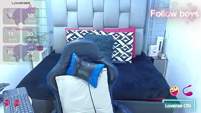 evelin_zaens - Evelin_zaens's free webcam - UK Sex Cams