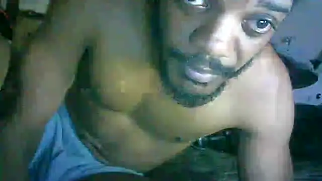 guapan3s3_fir3 - GUAPAN3S3_FIR3's free webcam - UK Sex Cams