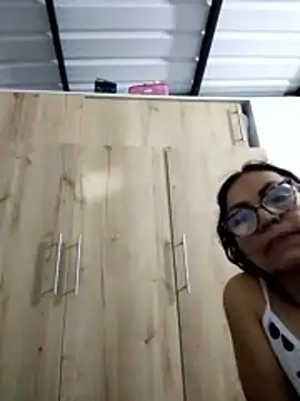 hot_latina20 - HOT_LATINA20's free webcam - UK Sex Cams