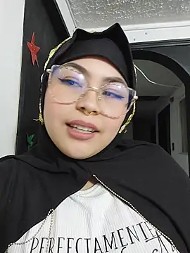 elinaax - Elinaax's free webcam - UK Sex Cams