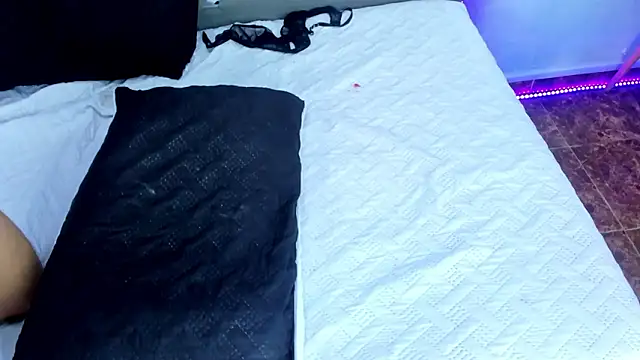 bunnylove_ (Ask my age) - FUCK FACE HARD +DEEP THROAT😈🥵