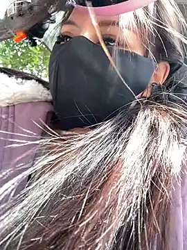 美女Carlin-yiyi在线直播