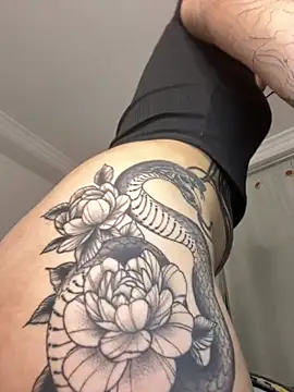 kaoticblue_ (F young) - Cum dripping pussy 💙