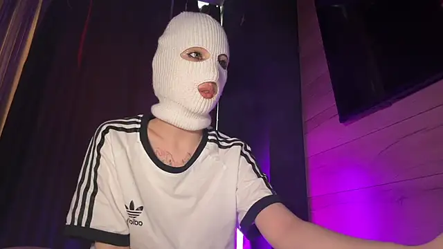 lilpsycho1337 - Lilpsycho1337's free webcam - UK Sex Cams