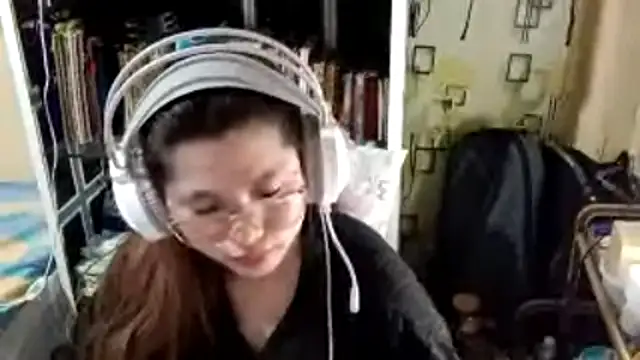 tenniereichow - TennieReichow's free webcam - UK Sex Cams