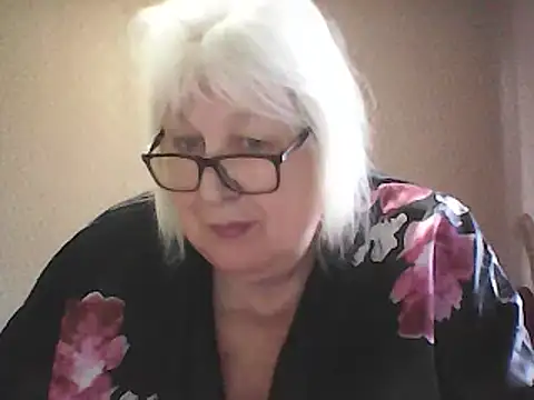 alexia64231 - Alexia64231's free webcam - UK Sex Cams