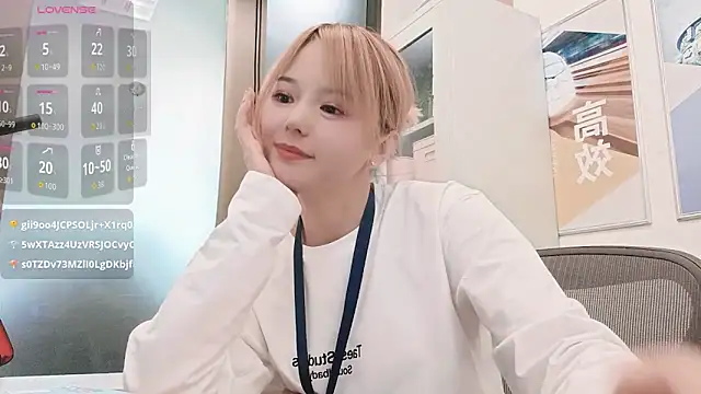 美女KKMM168在线直播