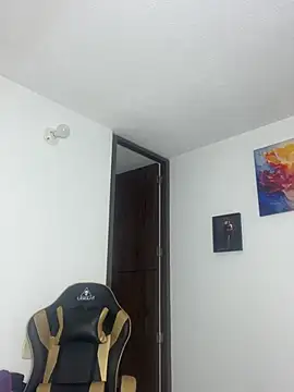 nikol_rang__ (T teen) - dildo ass