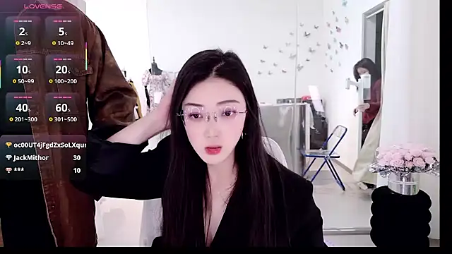 美女yangyang-777在线直播