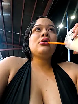 datoka_adrenaline (Ask my age) - 😍Flash ass 🔥