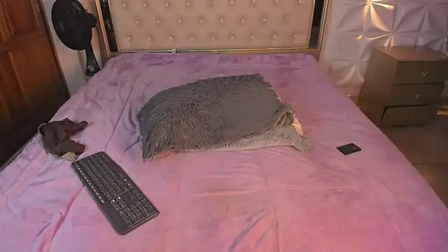 IamJuanJoc's live cam