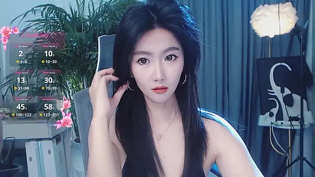 美女feifei-love在线直播