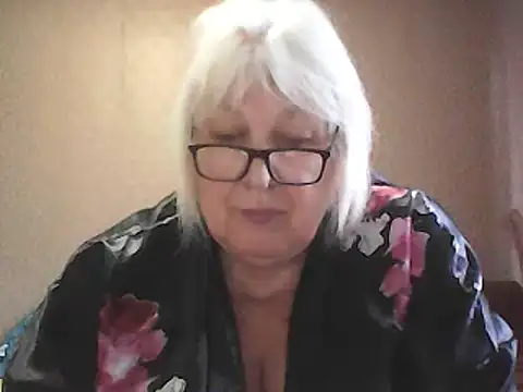 alexia64231 - Alexia64231's free webcam - UK Sex Cams