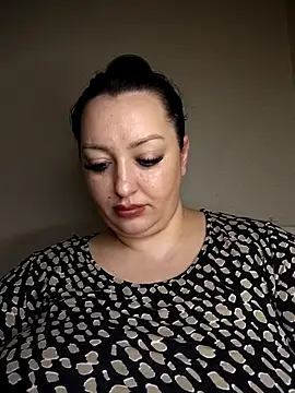 amyra_hot - AMYRA_HOT's free webcam - UK Sex Cams