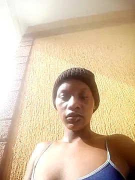 Webcam Model (Petite_li) is live