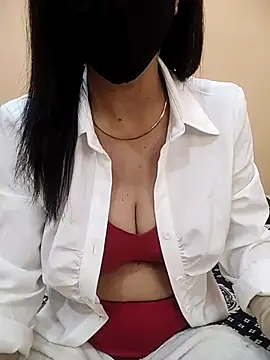 Webcam Model (Rising_Queen) is live