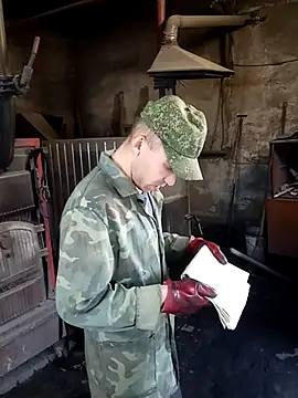 _uncle_mitya-43_ - _uncle_Mitya-43_'s free webcam - UK Sex Cams