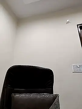 seema_127 (F young) - Shower 🚿 show with pusssy 1 finger 🤞