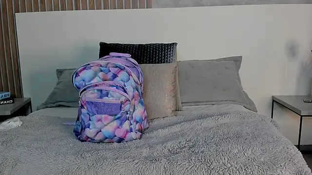 amber_santana (F milf) - russian straw