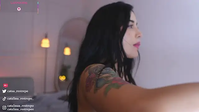 catalina_restrepo (Ask my age) - ⭐finger + OIL ⭐✨:fire: